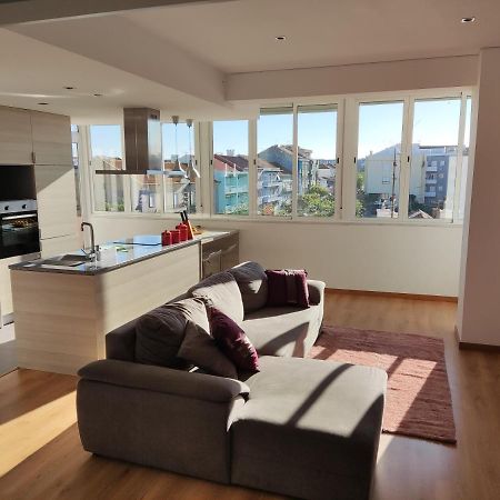 M&H Loft - Apartamento T2 Em Setubal Exterior photo