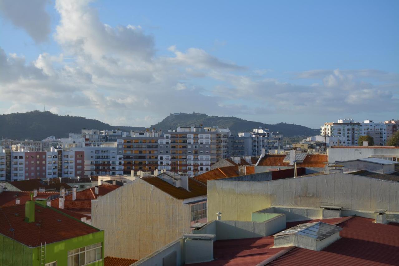M&H Loft - Apartamento T2 Em Setubal Exterior photo